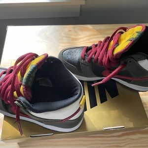 Men’s 6.5 Nike SB Boba Fett